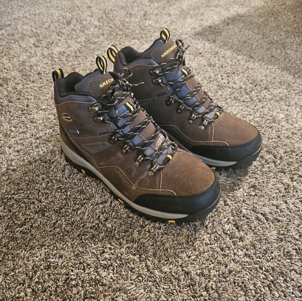 Mens Skechers Waterproof Boots 10.5